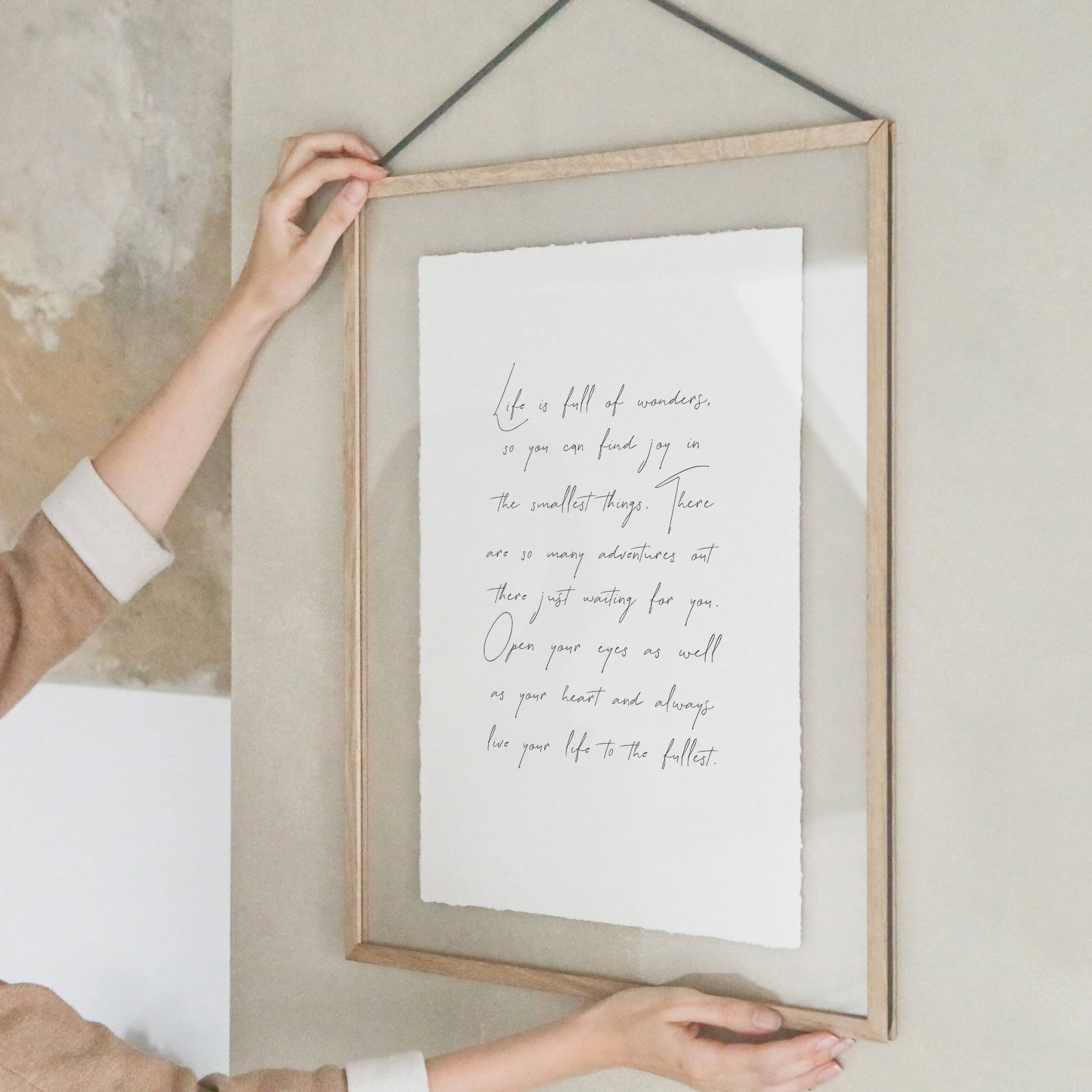 heylittlegreen-Kunstdruck-Sprüche und Zitate-Artprint-Life is full of wonders (1) Kunstdruck auf handgeschöpftem Saatpapier mit dem motivierenden Spruch "Life is full of wonders"; Artprint