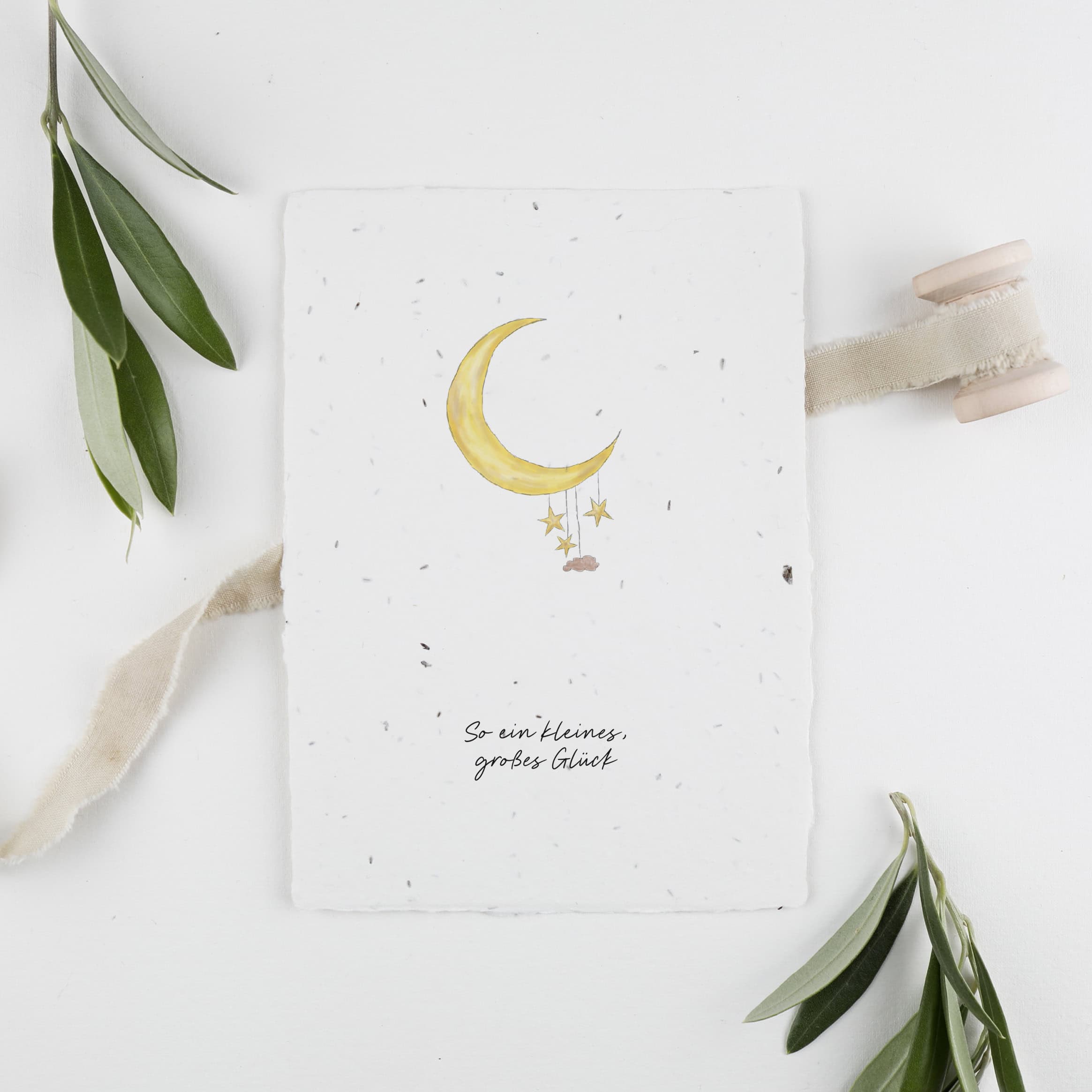 Samenkarte zur Geburt mit Mond und Sternen und Spruch "so ein kleines, großes Glück"