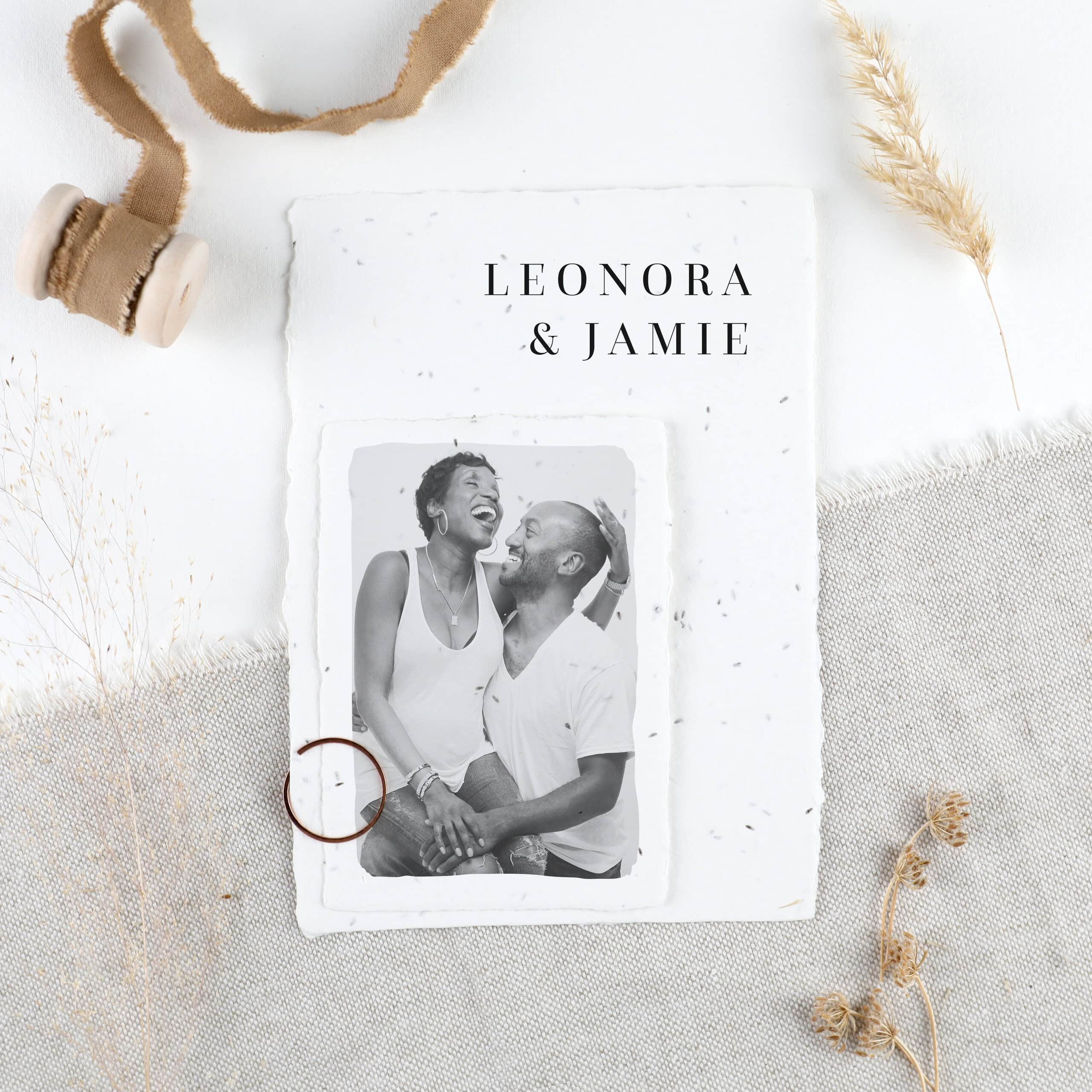 Einpflanzbare Einladungskarte zur Hochzeit mit edlem Fotodruck und minimalistischem Design