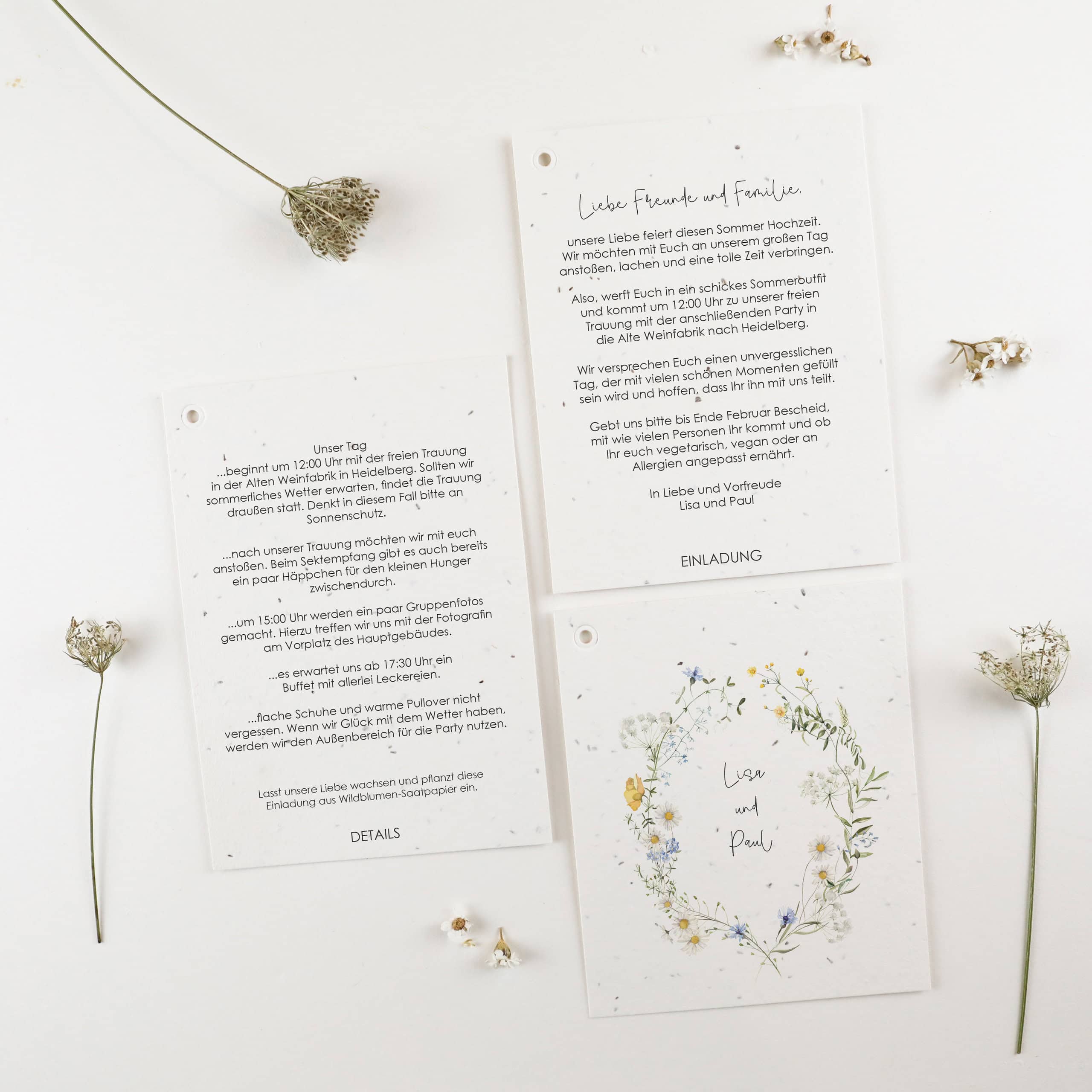 Detailaufnahme einpflanzbare Hochzeitskarte aus der Serie "Wildflower", Einladung aus der Blumen wachsen, wachsende Hochzeitspapeterie, blumiges Design zur Hochzeit, nachhaltig heiraten