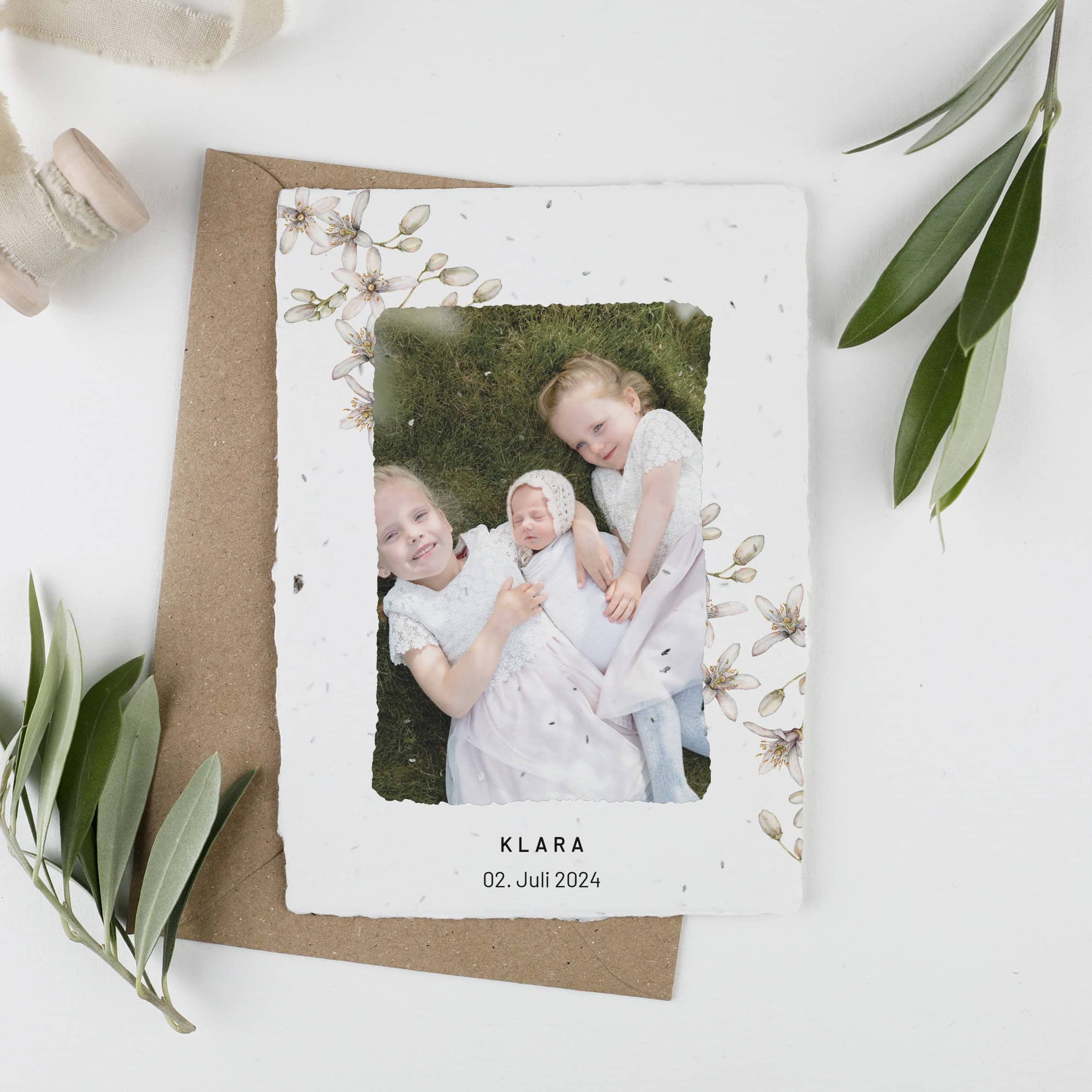 heylittlegreen-handgeschöpftes Saatpapier-Geburtskarte-Limone-Individuelle Papeterie (3) Einpflanzbare Geburtskarte aus der Serie "Limone", Individualisierbare Papeterie zur Geburt