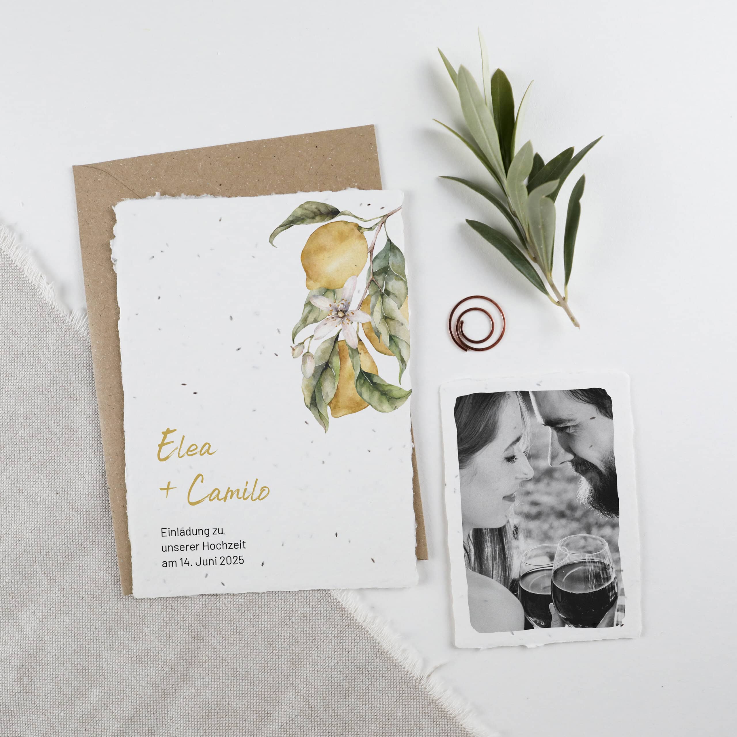 Mediterrane Saatpapier-Hochzeitseinladung für Sommerhochzeiten, Einladungskarte aus Samenpapier mit Foto-Beikarte
