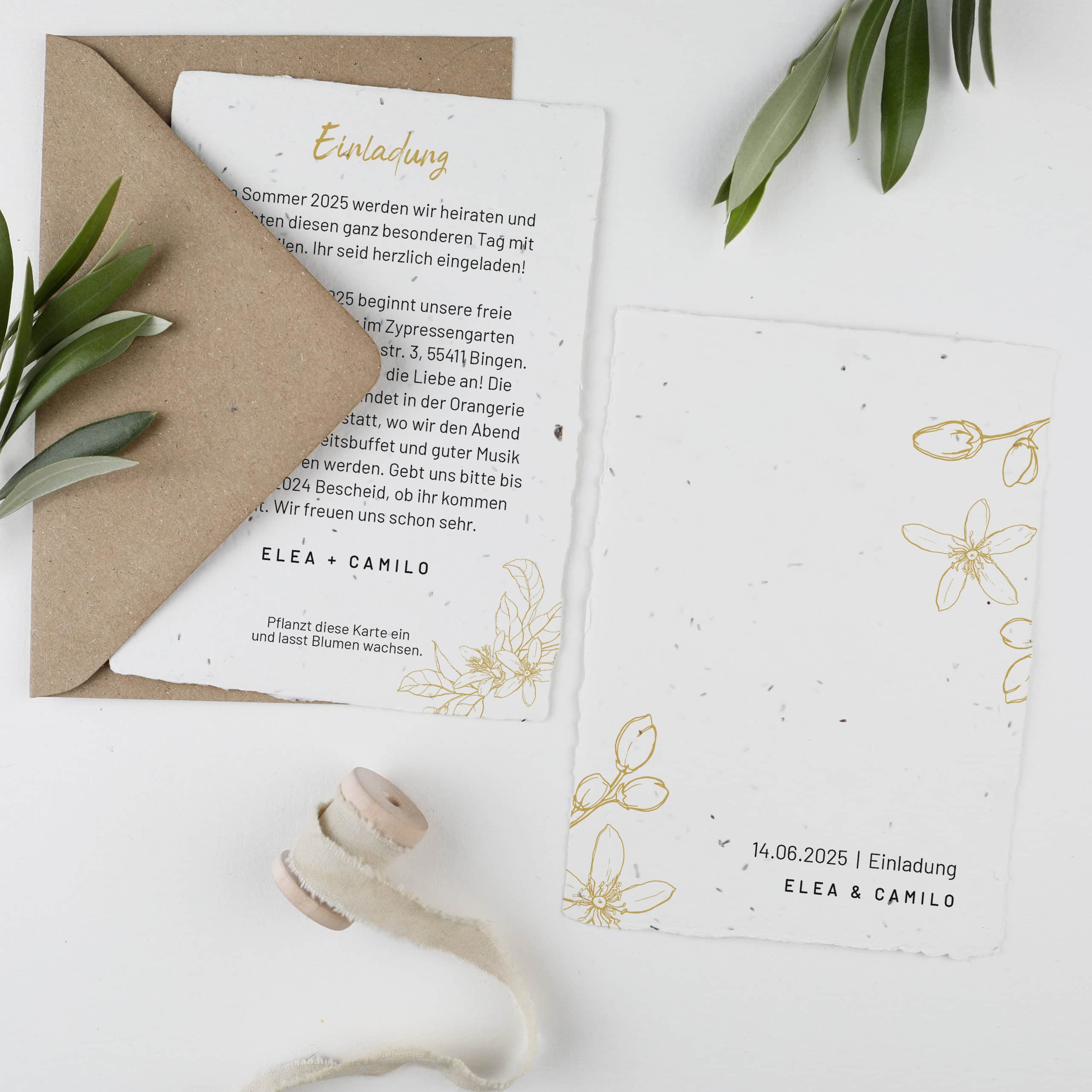 heylittlegreen-handgeschöpftes Saatpapier-nachhaltig heiraten-Hochzeitspapeterie aus Samenpapier-Einladung-mediterrane Papeterie Limone-Zitrone-Samenpapier und Stoffdruck (11) Mediterrane Saatpapier-Hochzeitseinladung für Sommerhochzeiten, Einladungskarte aus Samenpapier mit hochwertigem Stoffdruck
